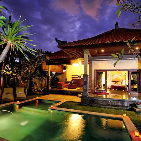 Bali Aroma Exclusive Villas Seminyak Esterno foto